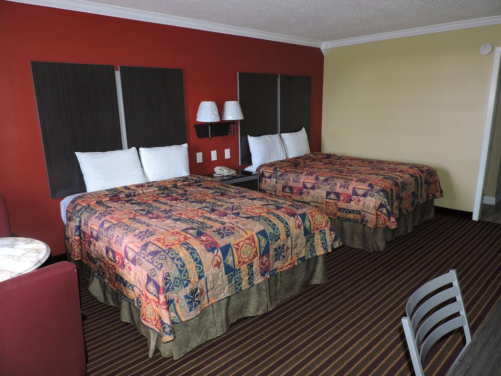 Budget Inn Temple Room photo